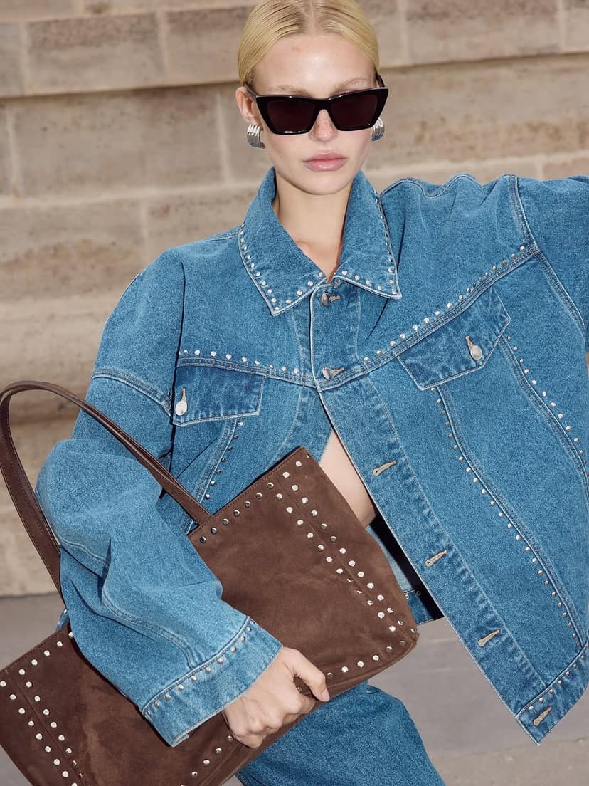 Nakedvice brand image